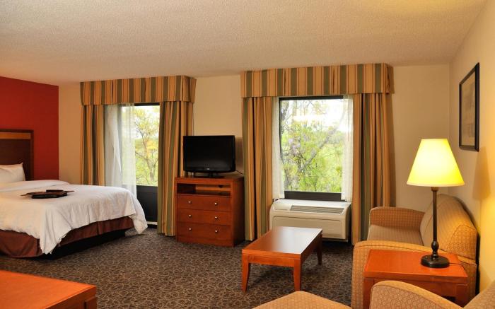 Hampton Inn Enterprise