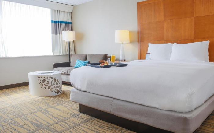 DoubleTree by Hilton Hotel Rochester