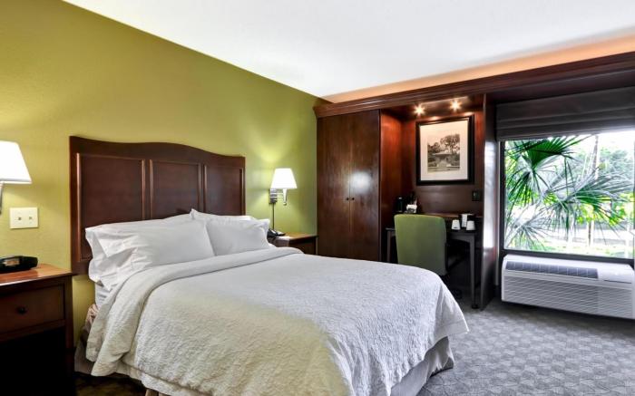 Hampton Inn Columbia-I-26 Airport