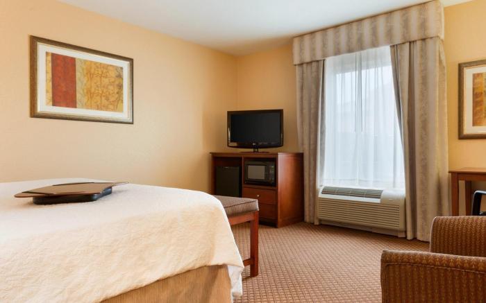 Hampton Inn & Suites Detroit/Chesterfield Township