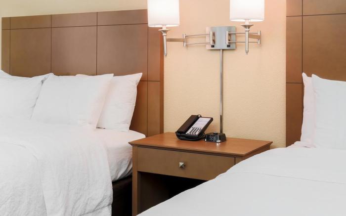 Hampton Inn & Suites Dallas/Frisco North-FieldhouseUSA