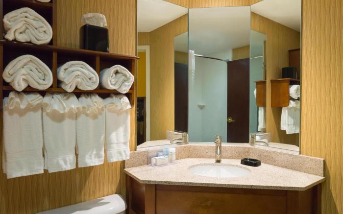 Larkspur Landing Select Carlisle
