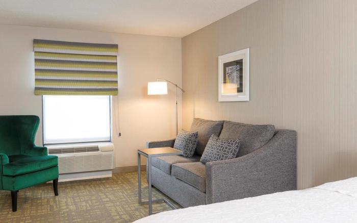 Hampton Inn & Suites East Lansing/Okemos