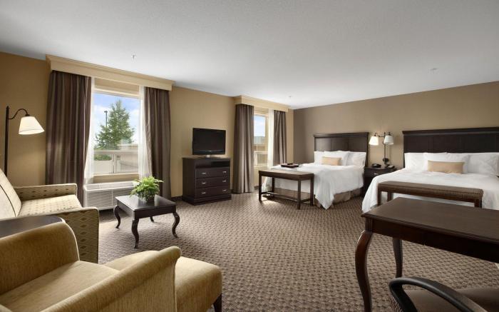 Hampton Inn & Suites Edmonton/West, Alberta, Canada
