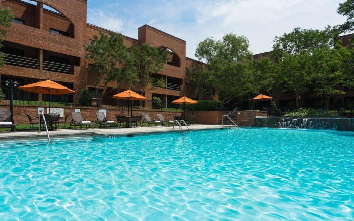 DoubleTree Suites by Hilton Hotel Charlotte-Southpark