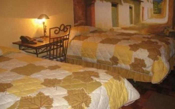 Hotel Las Brisas Centro