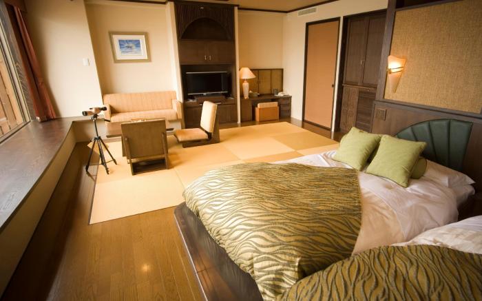 Lake Saroma TSURUGA RESORT