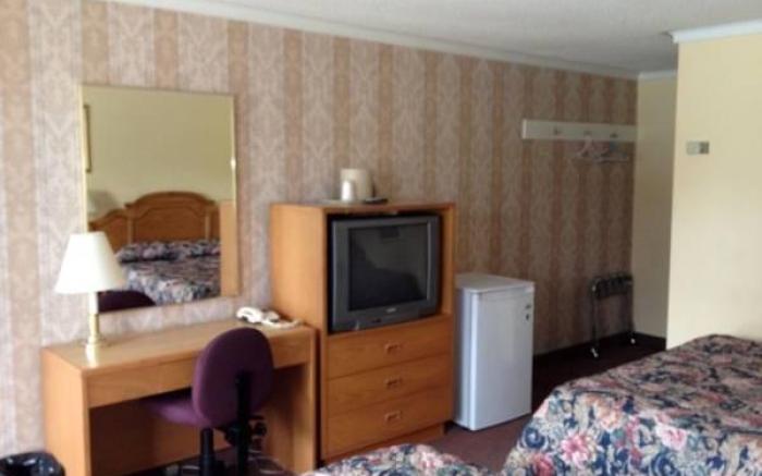 Countryside Inn