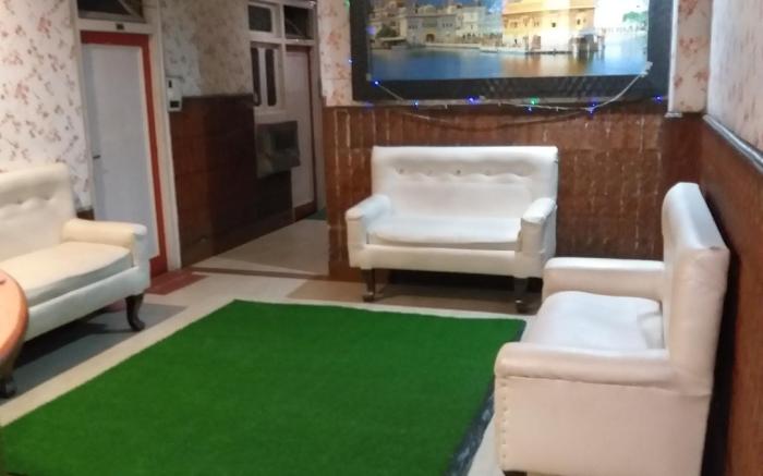 Hotel Shehnaz Inn