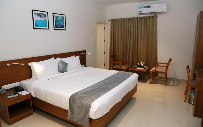 Hotel Picnic, Manjeri