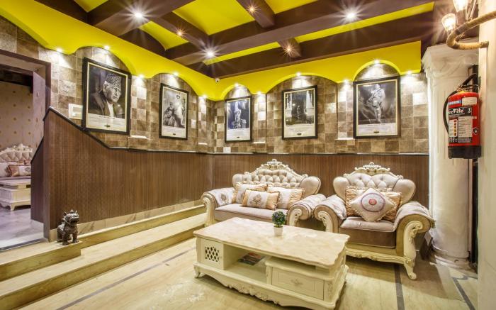 Royal Empire Boutique Hotel