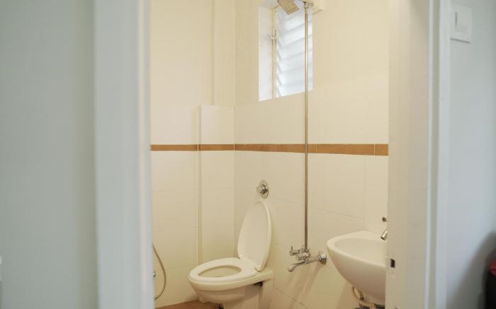 Hotel Aashish Deluxe Lodging, Kolhapur