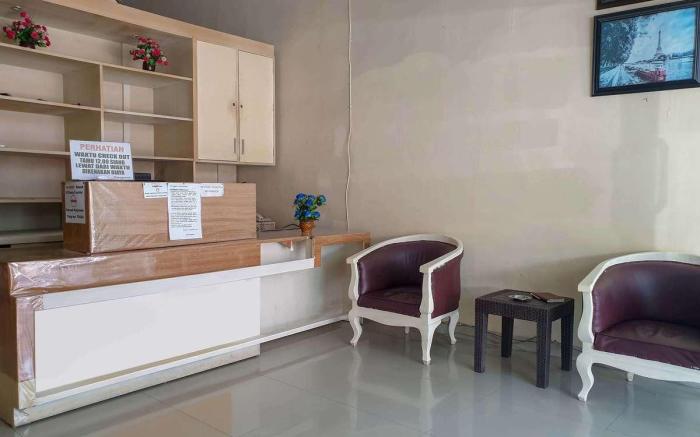 Pondok Grand Azizah Makassar RedPartner