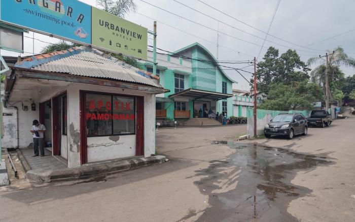 Urbanview Hotel Sagara Bogor