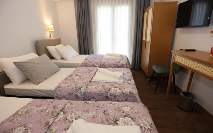Ata Cesme Otel