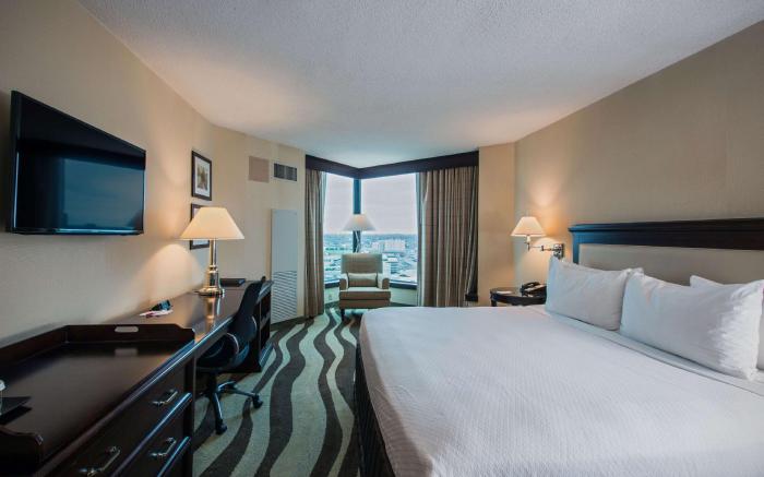 Fort Pontchartrain Detroit, a Wyndham Hotel