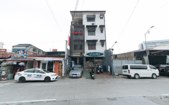 RedDoorz @ V-Cat Apartelle Sampaloc Manila