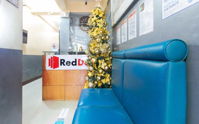 RedDoorz @ V-Cat Apartelle Sampaloc Manila