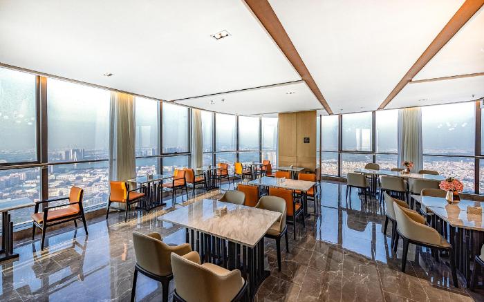 Atour Hotel Zhongshan Guzhen Town Huayi Square