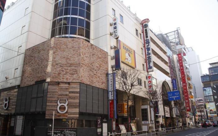 Shinjuku Kuyakusho-mae Capsule Hotel