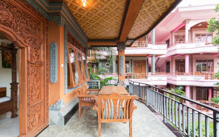Sayong House