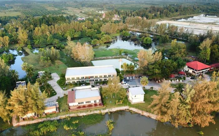 Hadthong Resort