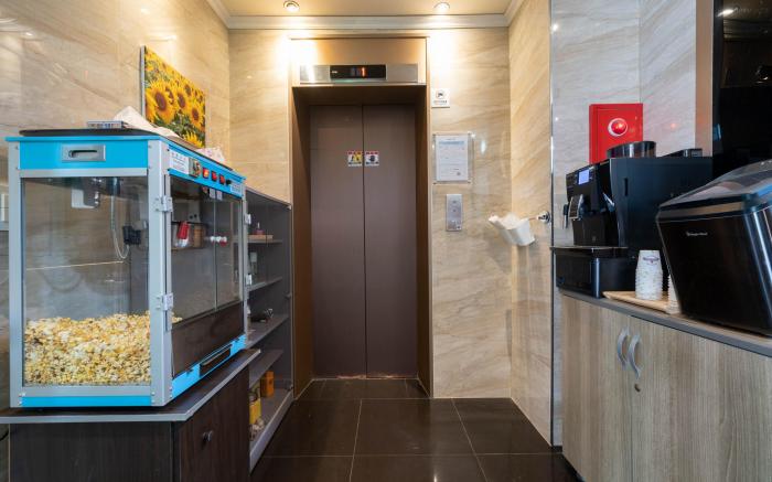 Suwon Galleria Hotel