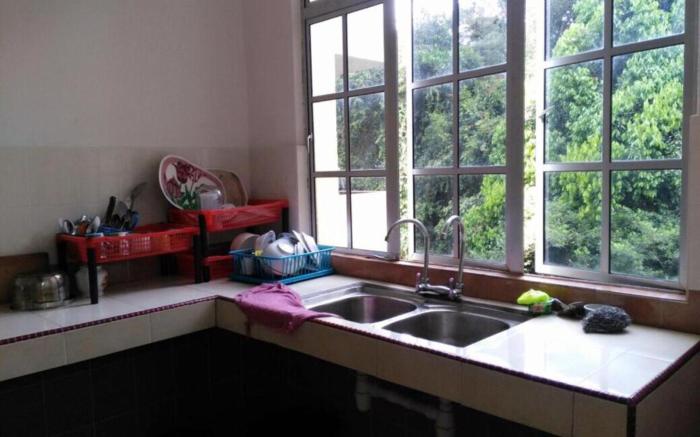SA Apartments @ Crown Imperial Court