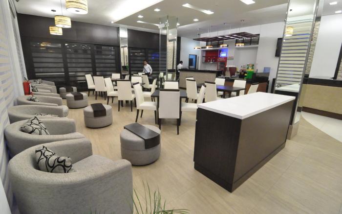 Casablanca Suites Near Airport