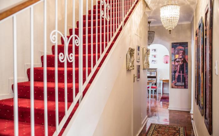 5th Avenue Gooseberry Guest House