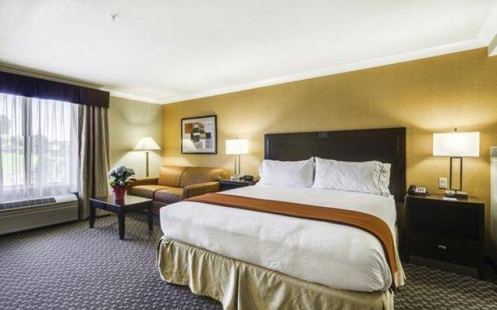 Holiday Inn Express Castro Valley By IHG