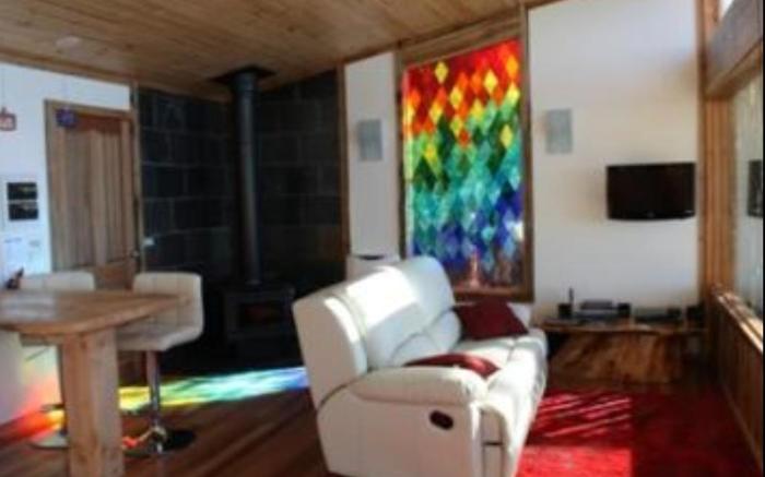 Woodbridge Hill Hideaway