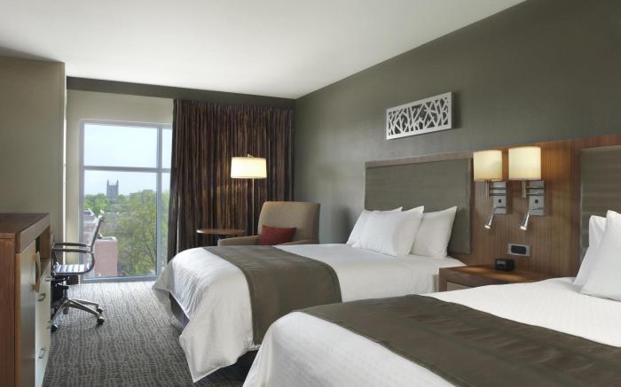 The Broadway Columbia - a DoubleTree by Hilton