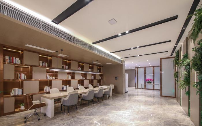 Lavande Hotel Ezhou Evergrande Capital Wuyue Plaza