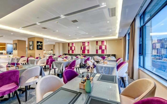Lavande Hotel Lushan Wuzhou International Business Trade City