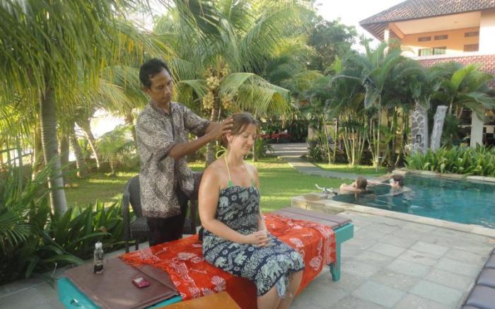 1000 Dream Bungalow & Restaurant