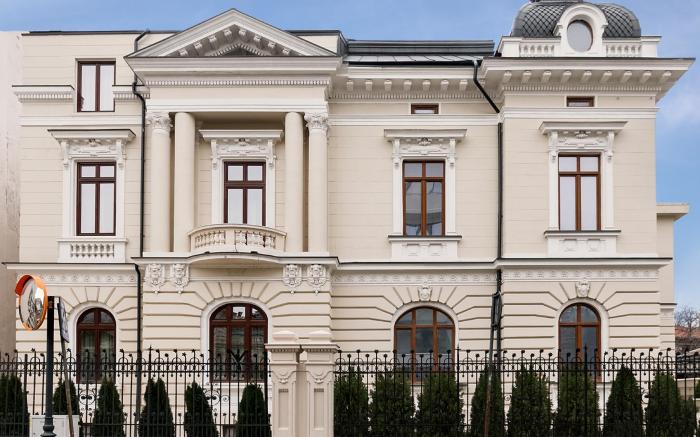 Hotel Lahovary Palace