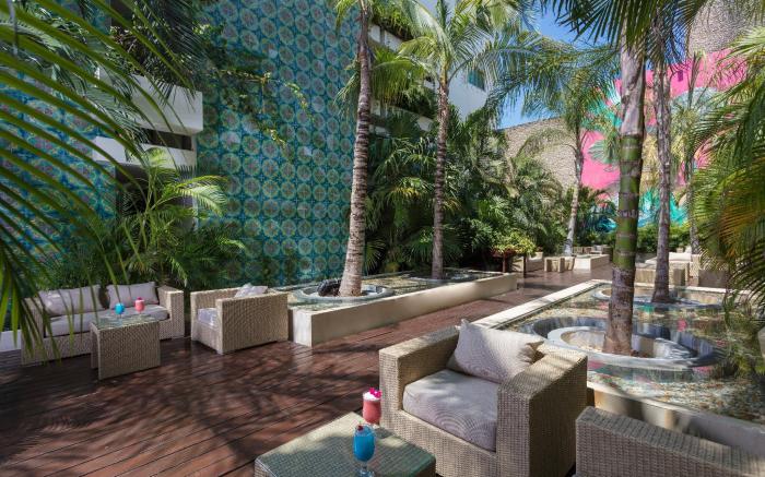 Hotel The Palm