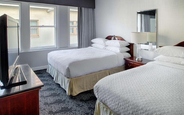 Embassy Suites by Hilton Portland Downtown