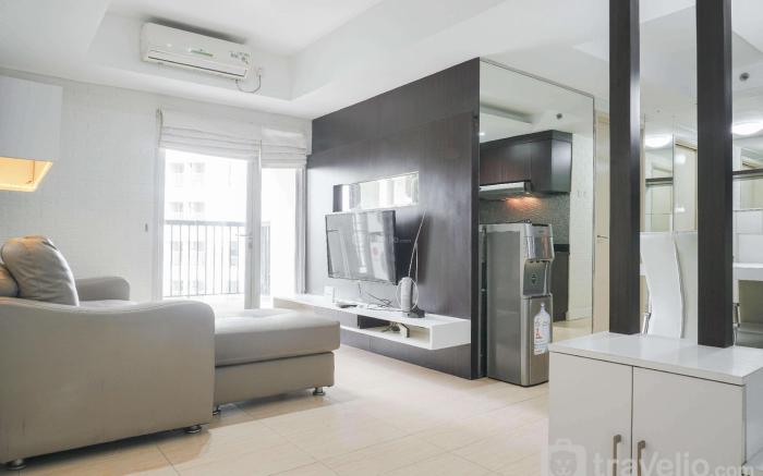 Best Location 2BR at The Wave Kuningan By Travelio