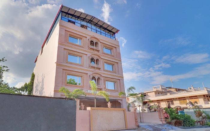 Treebo Royal Mirage, Bhoopatwala