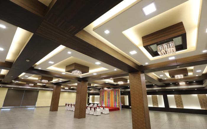 Hotel Shagun - Rooms & Banquet