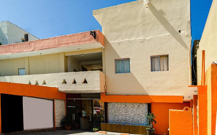 OYO Hotel Cabo Del Sur, Cabo San Lucas