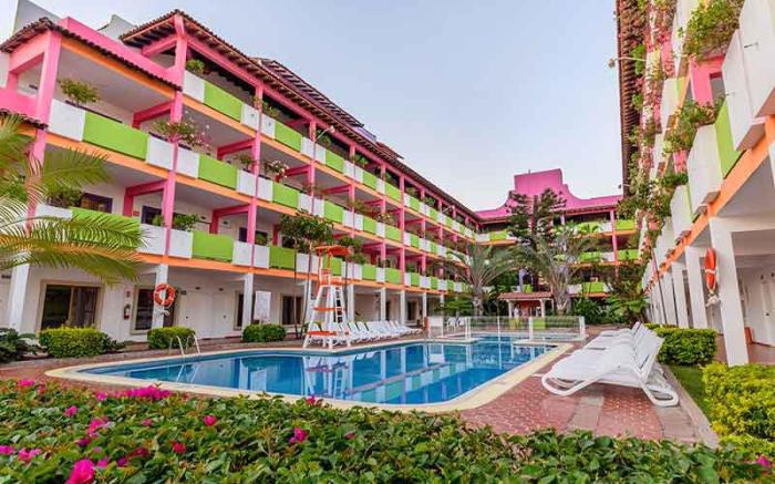 Decameron Los Cocos Guayabitos, Ramada All-Inclusive Resort