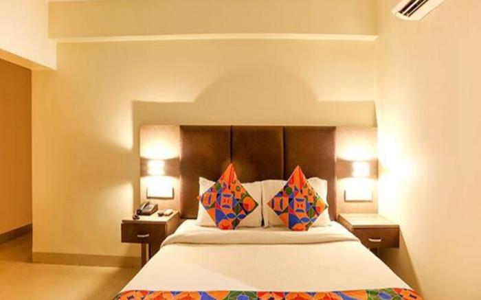 FabHotel West inn - Nr. Mumbai International Airport