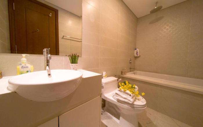 Bland Landmark Plus Luxury Residence by Bevista