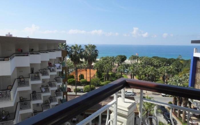 Riviera Hotel & Spa