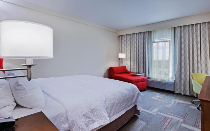 Hampton Inn & Suites Claremore