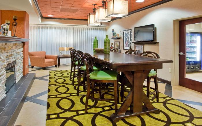 Holiday Inn Express Peachtree Corners - Norcross By IHG