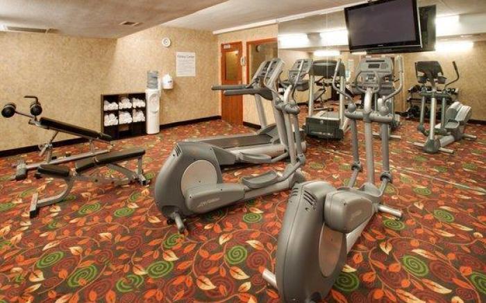 DoubleTree by Hilton Austin, MN